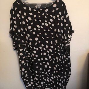 Polka Dot Niche dress with pockets